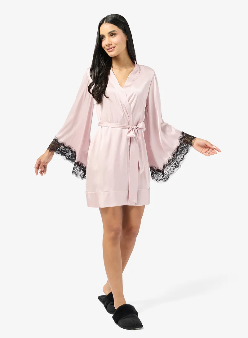 جينجر Satin Robe with Contrast Lace Trim